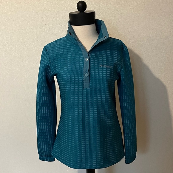Columbia Sweaters - Columbia Women's Blue pullover Sweater women’s size S